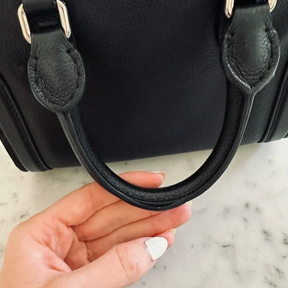 Alexander McQueen Mini Black Skull Bag - Picture 6 of 7